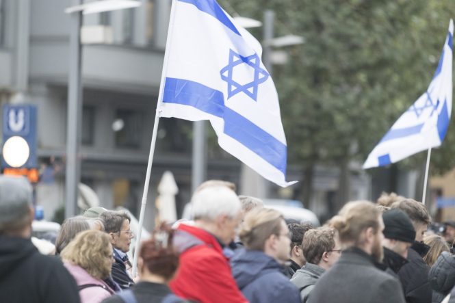 Pro-Israel-Demo in Bochum am 18. Oktober Foto: Roland W. Waniek